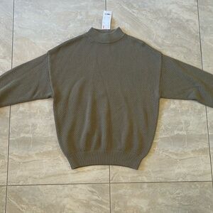 Uniqlo mockneck knit sweater